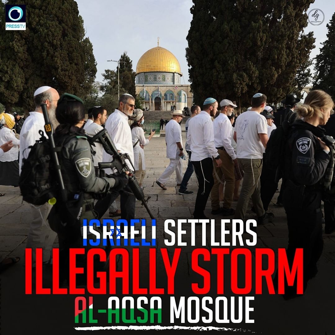 ISRAELI-SETTLERS-ILLEGALLY-STORM-AL-AQSA-MOSQUE