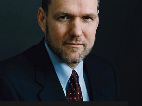 Stephen Walt, Professor of International Relations: Palestinian Resistance Is Completely Legitimate