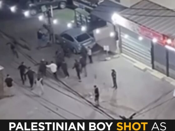 BREAKING: Israeli Troops Shoot Palestinian Boy During East Jerusalem Raid | TRT World
