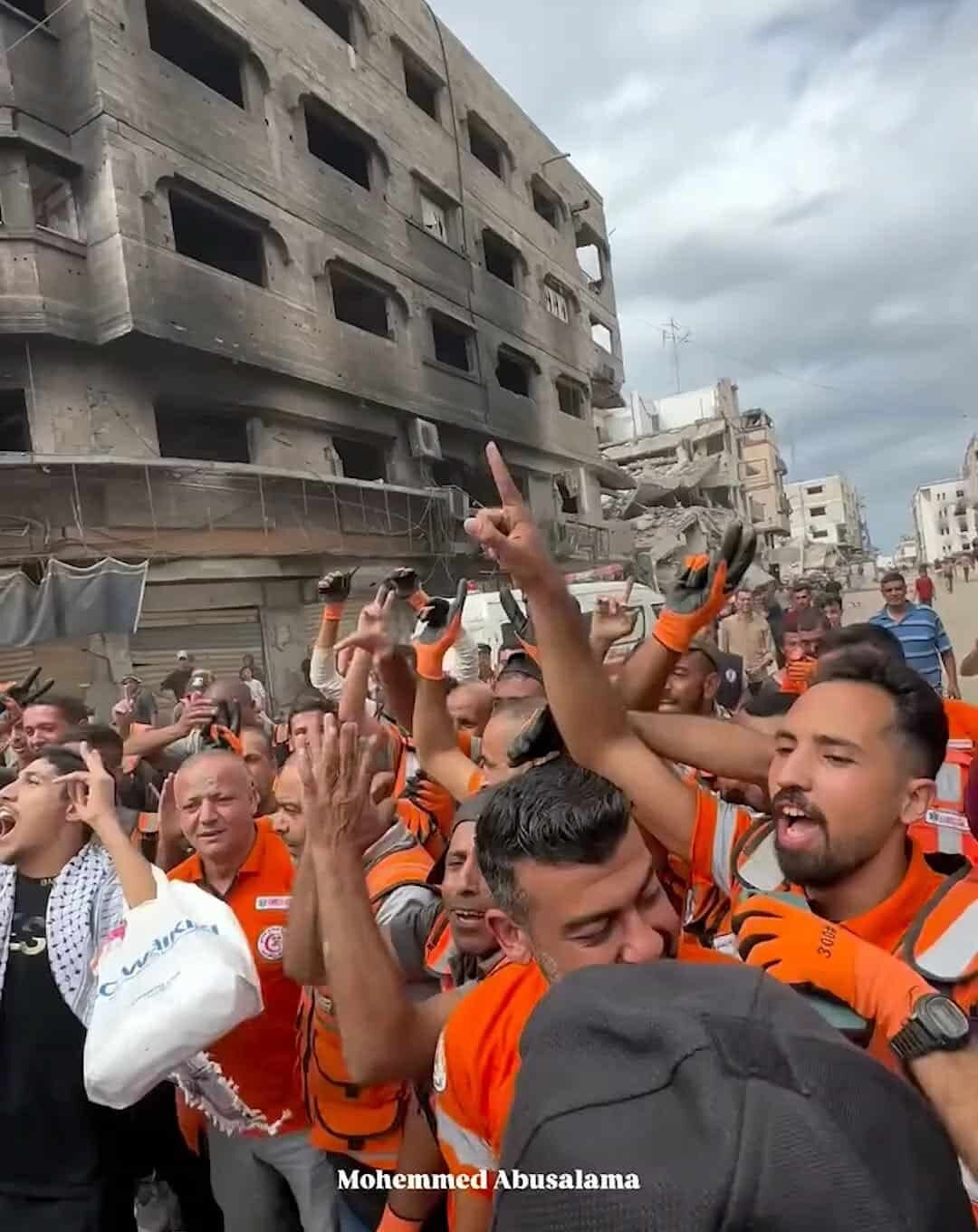 Happening Now: Palestinians Celebrate as Gaza Ceasefire Officially Takes Effect!