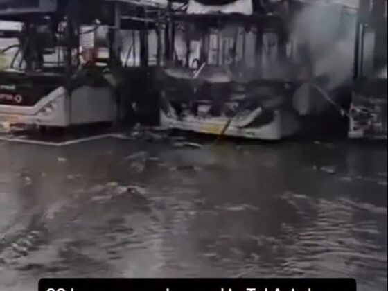 28 Buses Engulfed in Flames in Tel Aviv After Reported Iranian Missile Strike