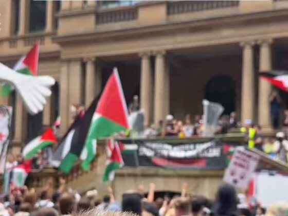 Live: Protest Erupts in Sydney Against Israeli President Isaac Herzog