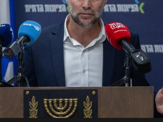 Smotrich Urges Israel to Annex Southern Lebanon Amid Escalating Tensions