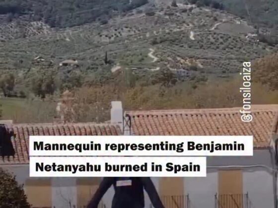 Mannequin of Benjamin Netanyahu Burned in Spain During Protest