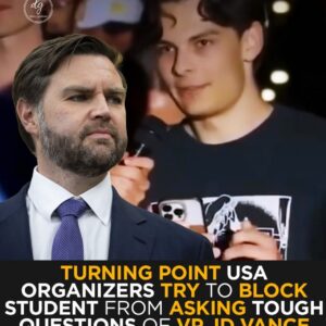 Turning Point USA Organizers Try To Block Students From Asking Tough Questions Of Vp JD Vance