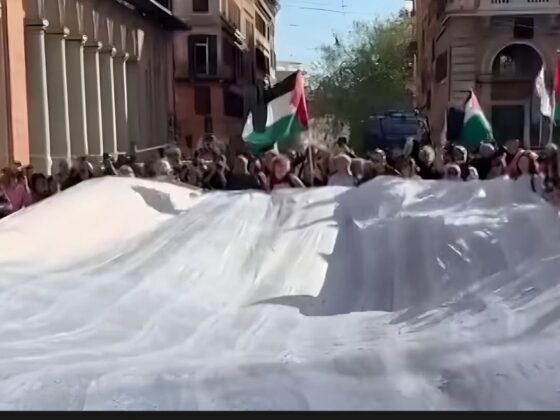 Mass Protest in Rome Honors Thousands of Children Killed in Gaza